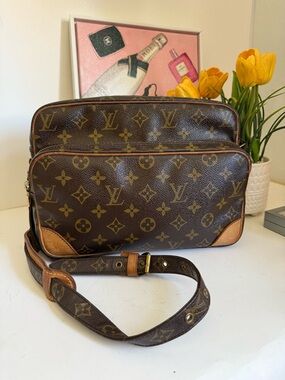 Louis Vuitton Nile Monogram Canvas Messenger Bag
